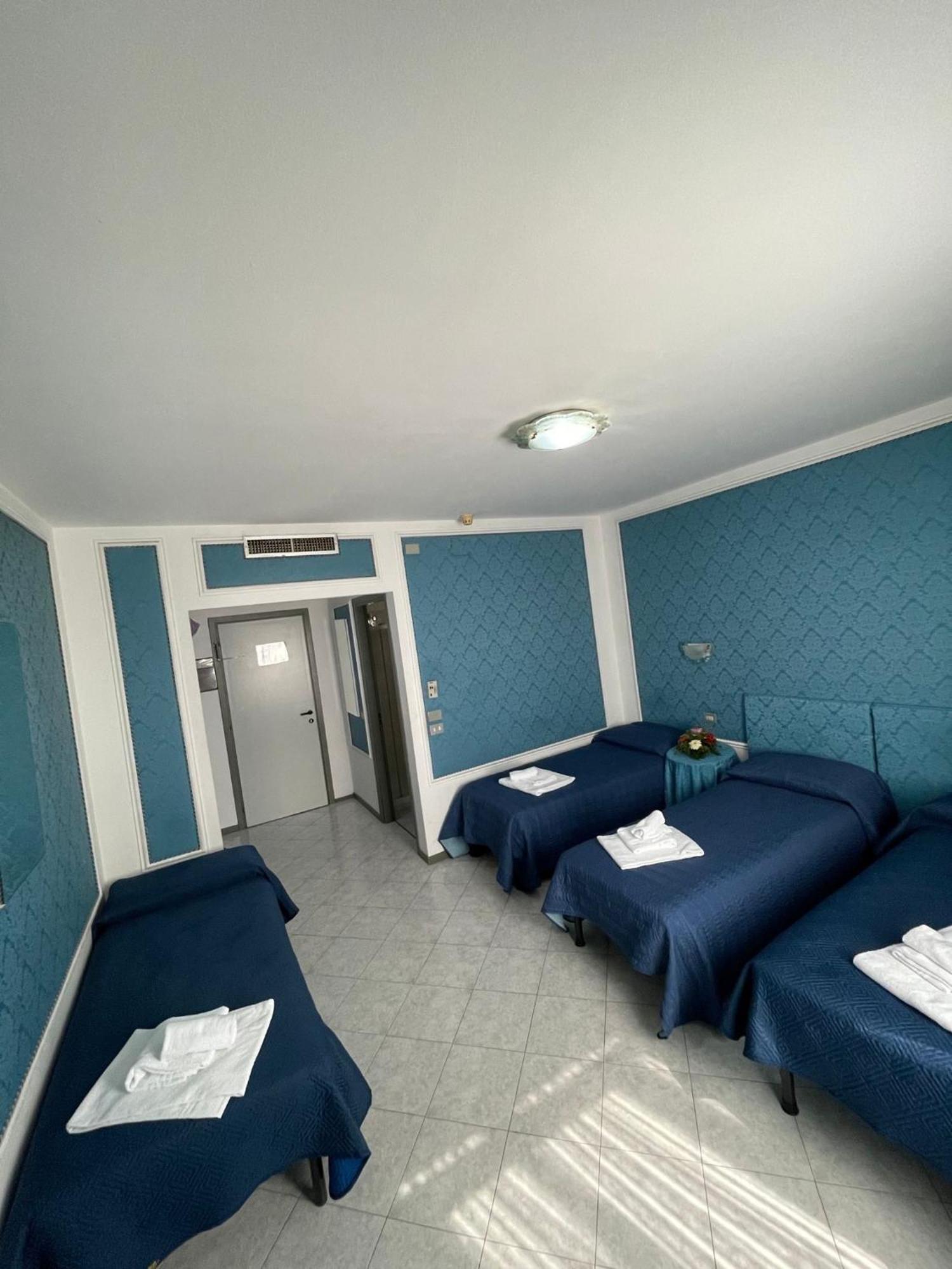 Hotel Michelangelo Rezzato Bagian luar foto