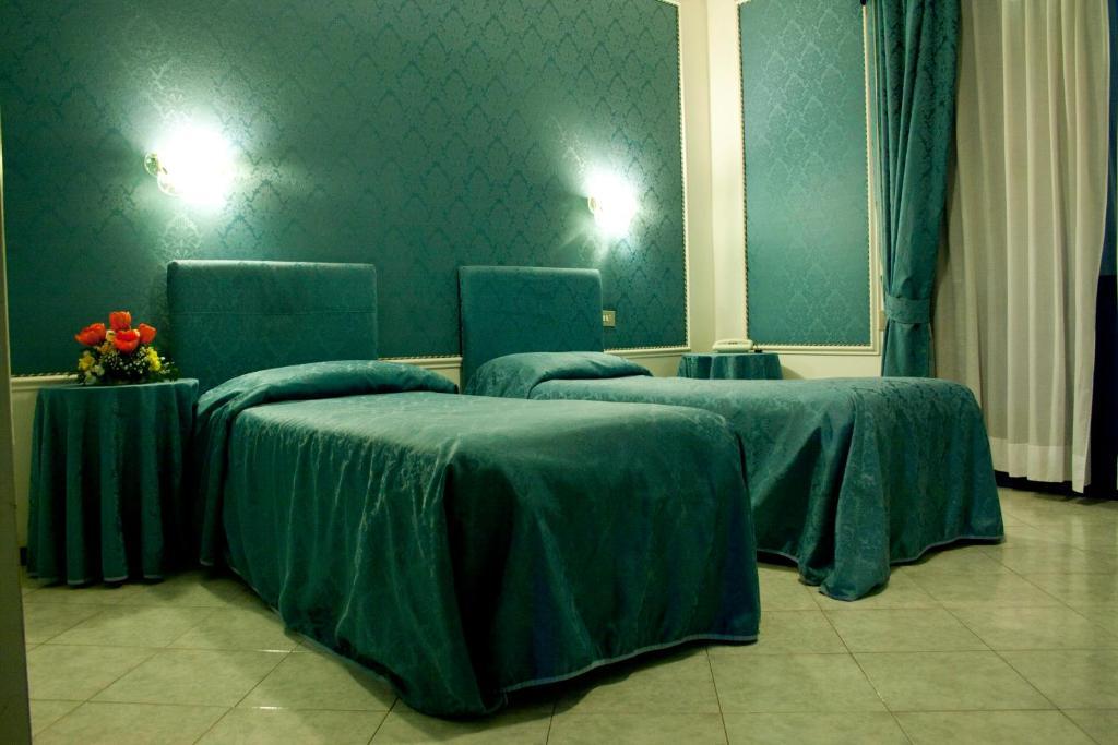 Hotel Michelangelo Rezzato Bagian luar foto